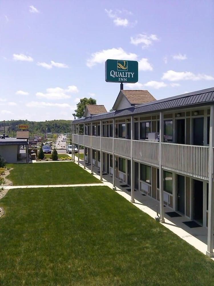 Quality Inn Cambridge Exterior photo